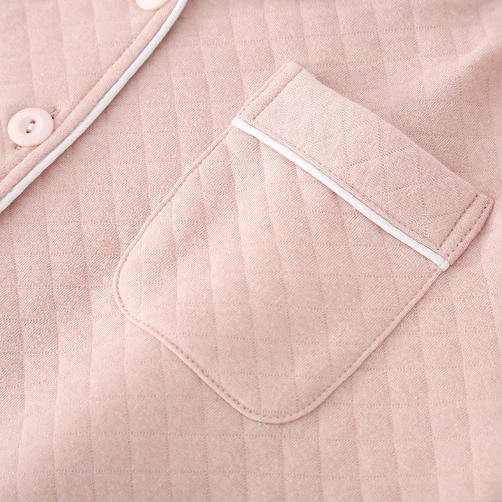 Pair-house suit made of air-layer material