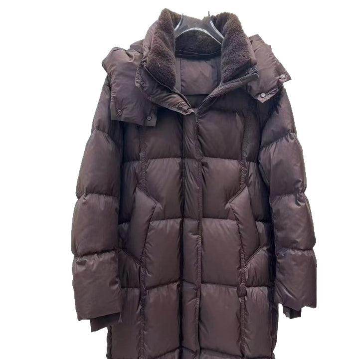 Women’s down coat, mid-length, with lamb fur collar
