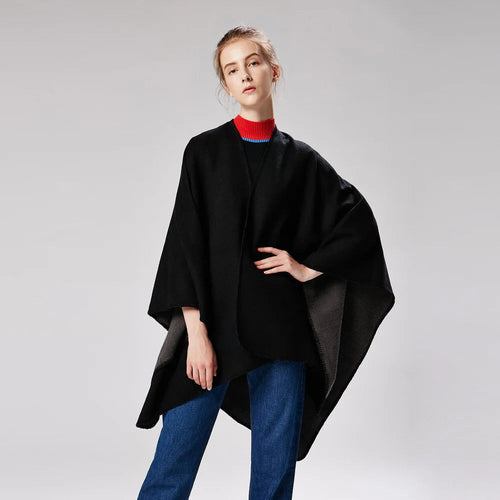 Amarae | Warmer Poncho with Flowing Cut