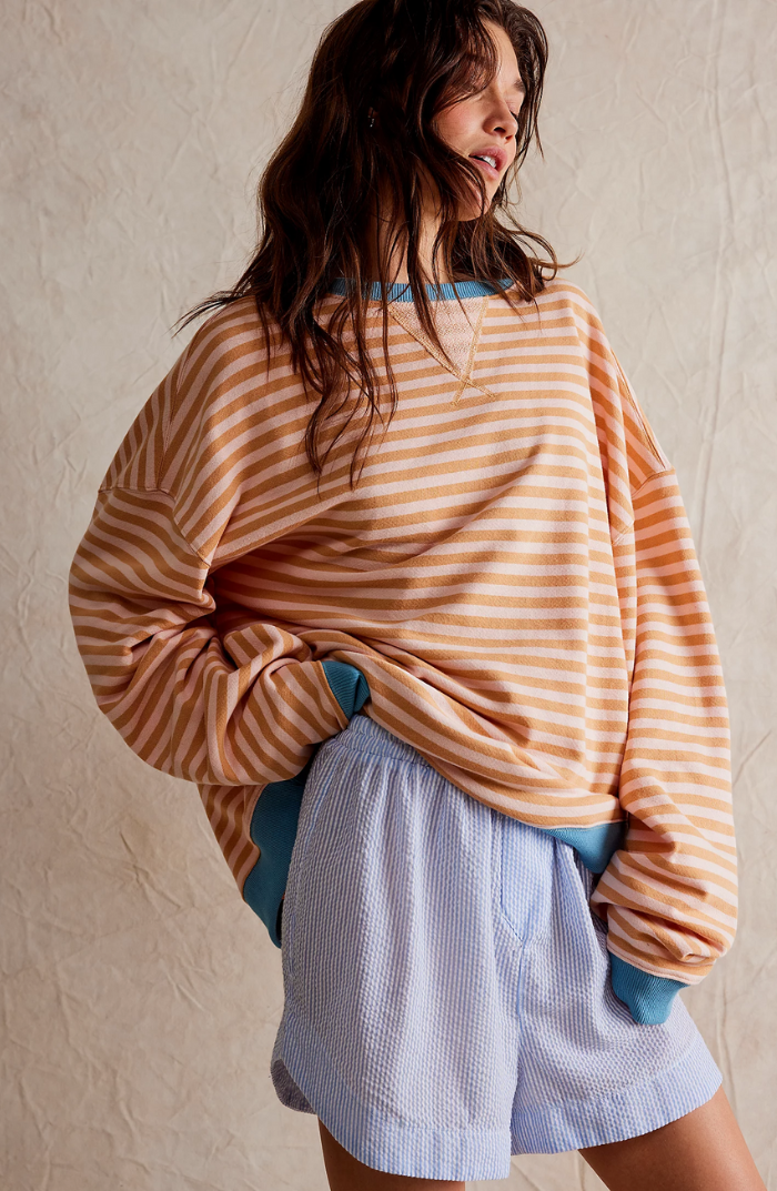 Lune London | Casual Striped Sweatshirt with Contrasting Accents for Women