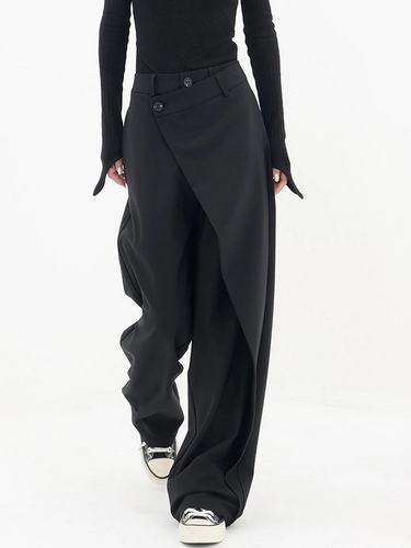 Amarae | Asymmetric baggy pants