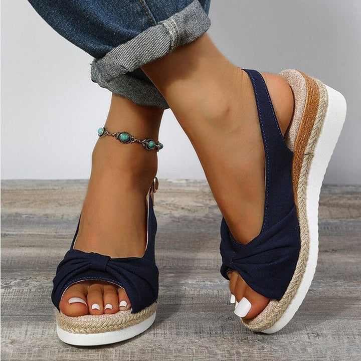 Lune London | Orthopedic sandals with toes