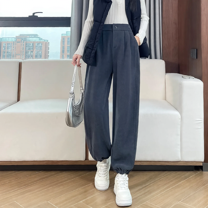 Padded Chenille Cord Jogging Pants