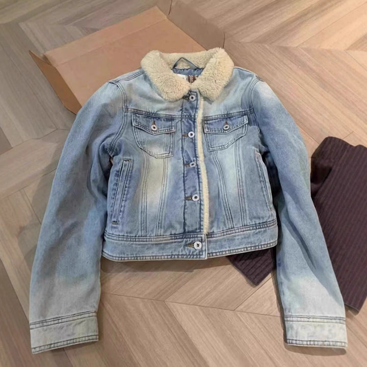 Vintage denim jacket with lamb fleece lining
