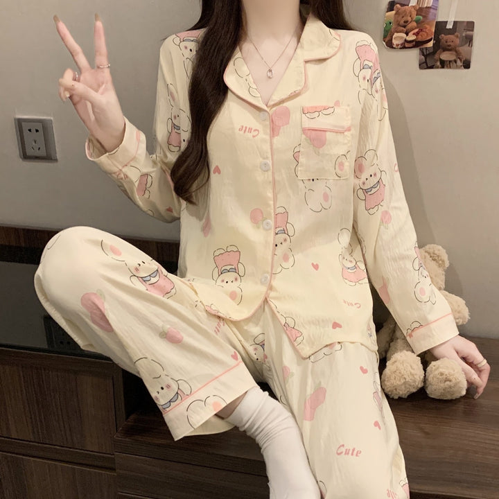 Women's pajamas made of soft cotton, long-sleeved