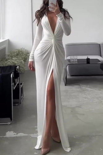 Amarae | Elegant dress with V-neck and pleated neckline