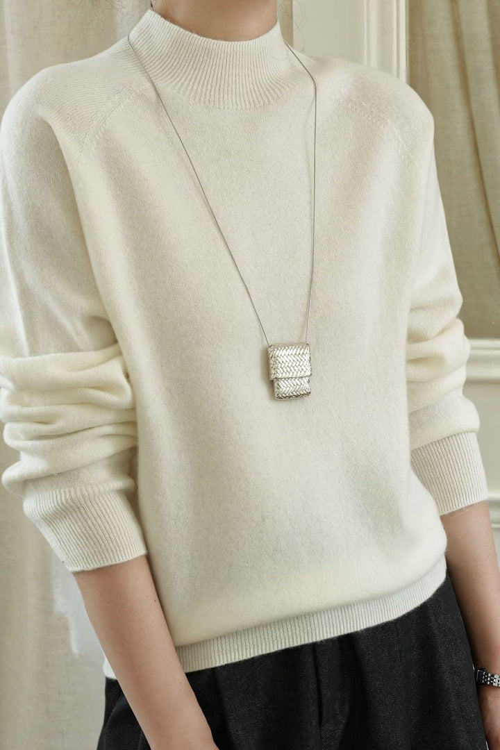 Women's wool sweater, crew neck, loose fit