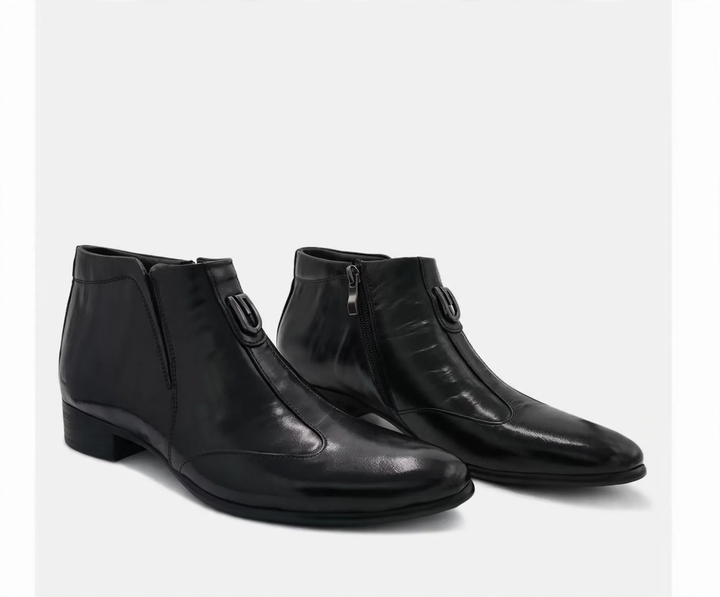 Men's Chelsea boots made of leather, pointed toe, with zipper
