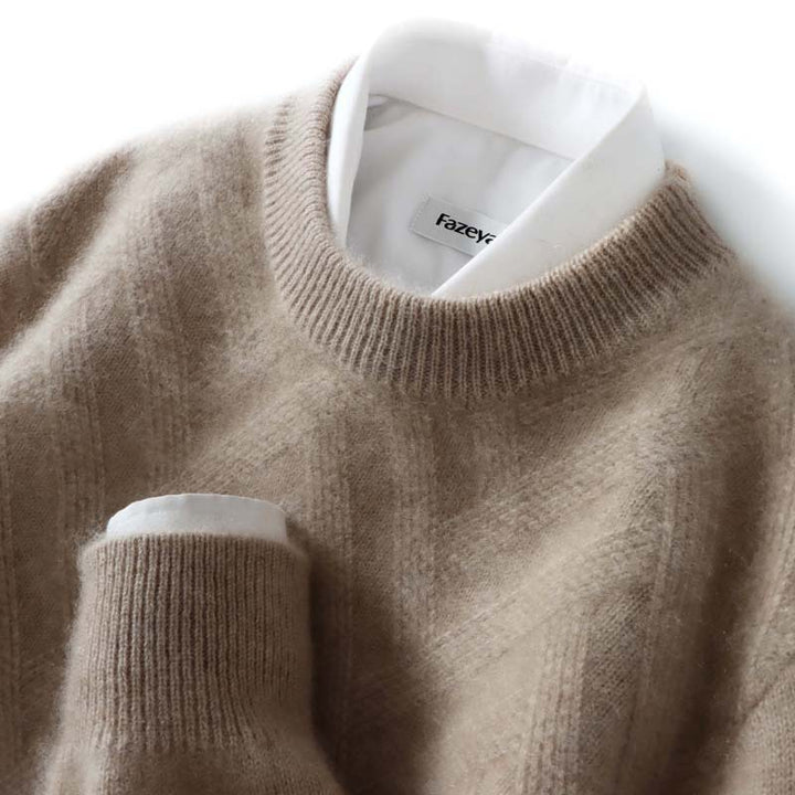 Men's wool pullover, round neck, loose fit