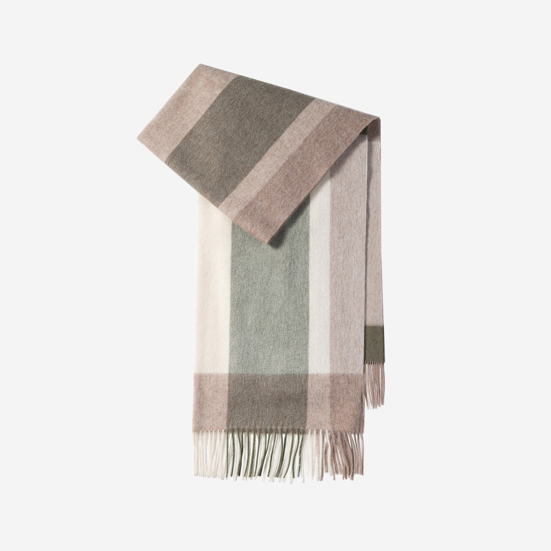 Large wool scarf, 200x70cm, checked