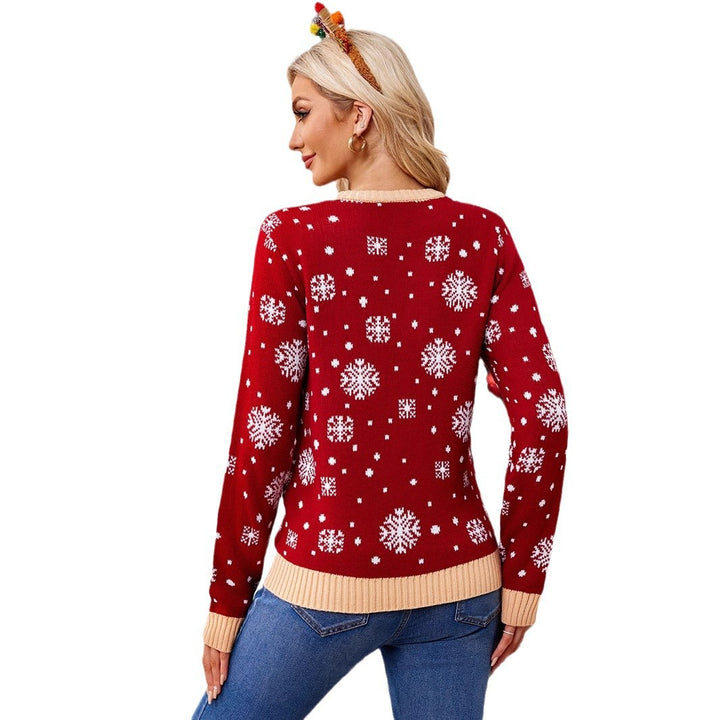 Women's Christmas sweater with snowflake pattern