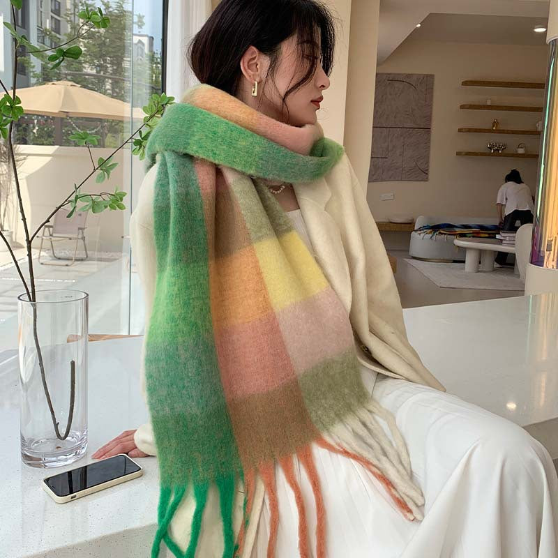 Checked scarf in mohair look, warming