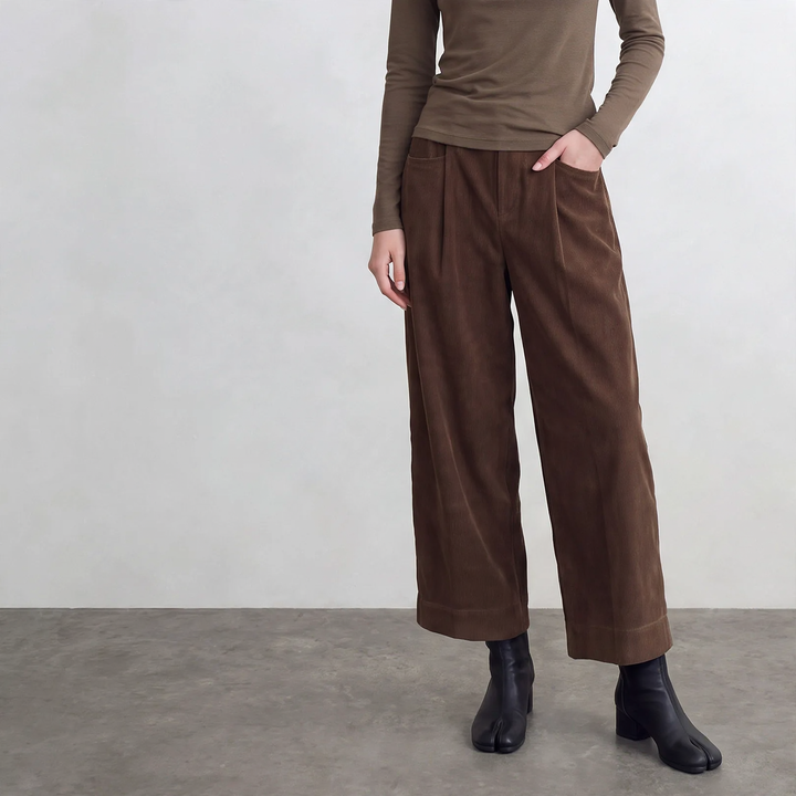 Classic corduroy culottes with elastic waistband