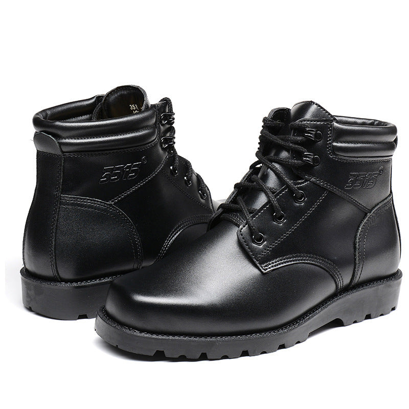 Men's winter boots made of genuine leather with lambskin lining