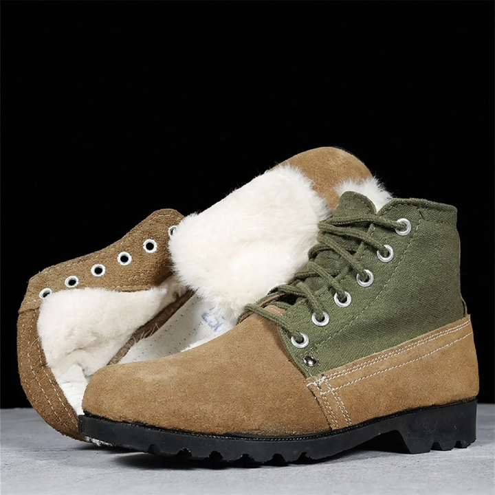 Men's winter boots made of suede, lined