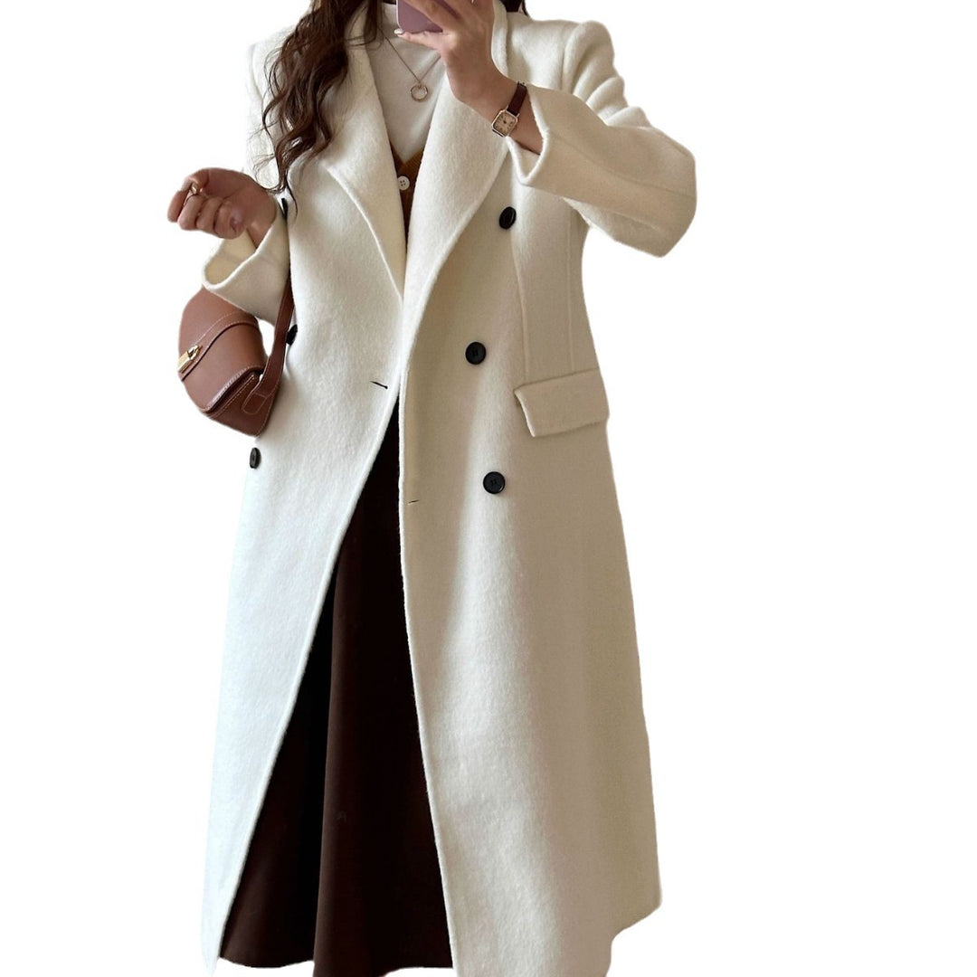 Tailored women's coat made of double-sided wool fleece