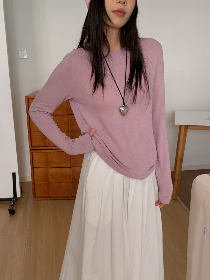 Cotton long-sleeve shirt, round neckline, basic style
