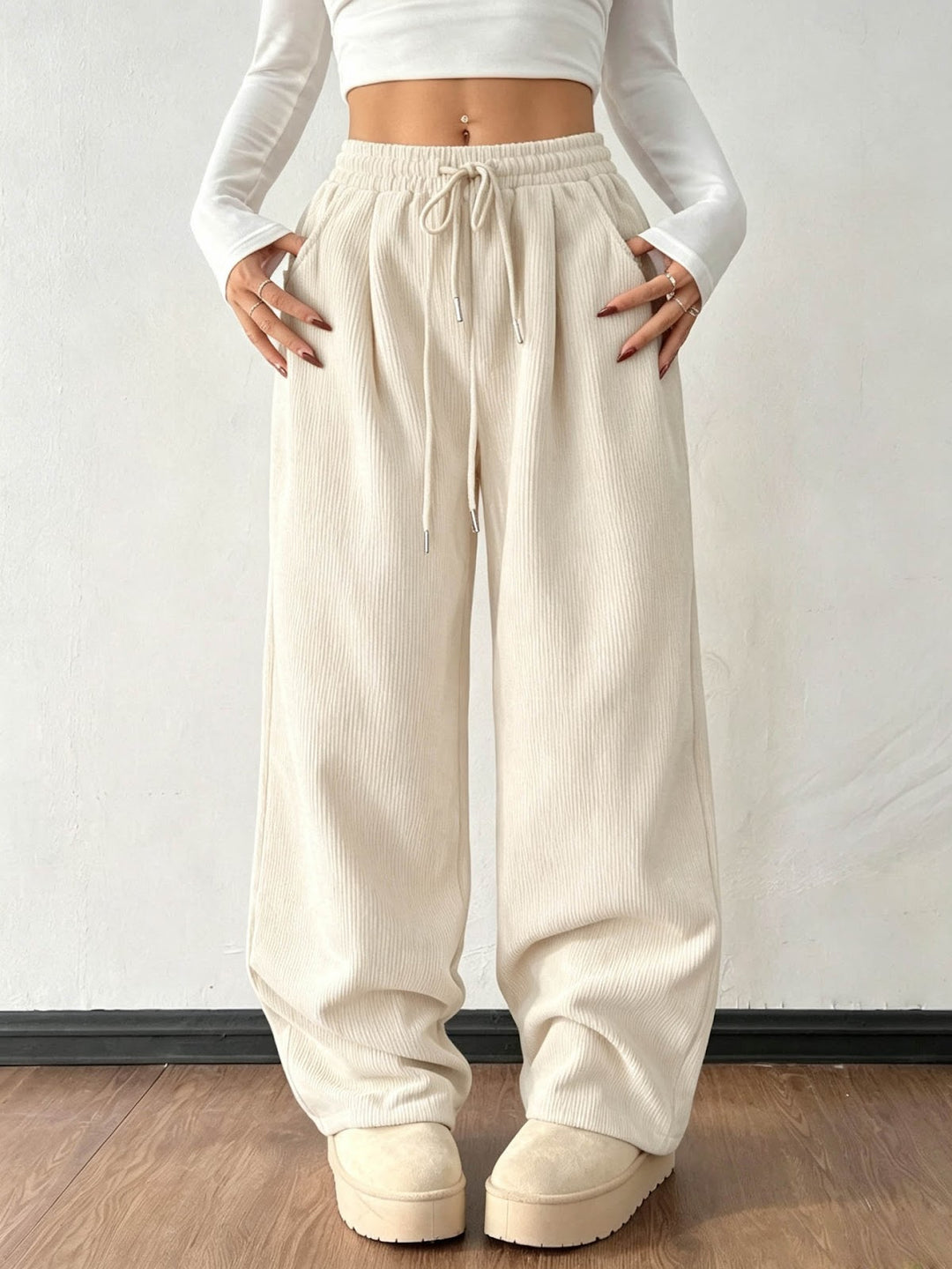 Cord pants with drawstring and wide leg