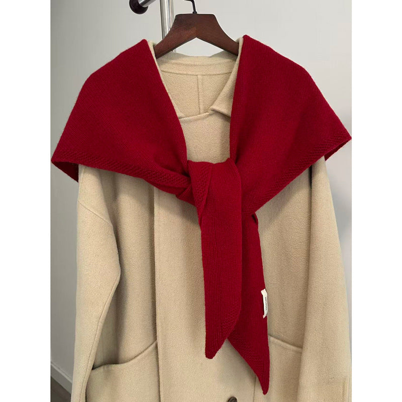Triangle scarf made of wool and cashmere