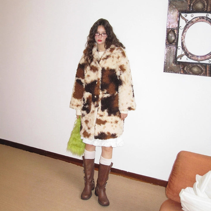 Long faux fur coat in retro style for women