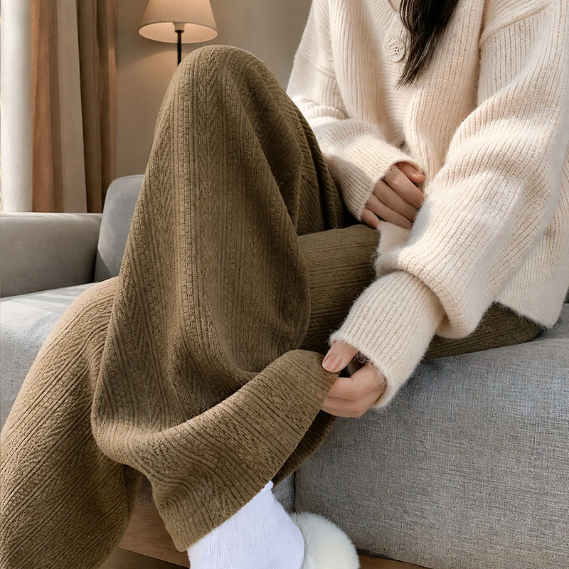 Fleece-lined cord wide leg pants for women