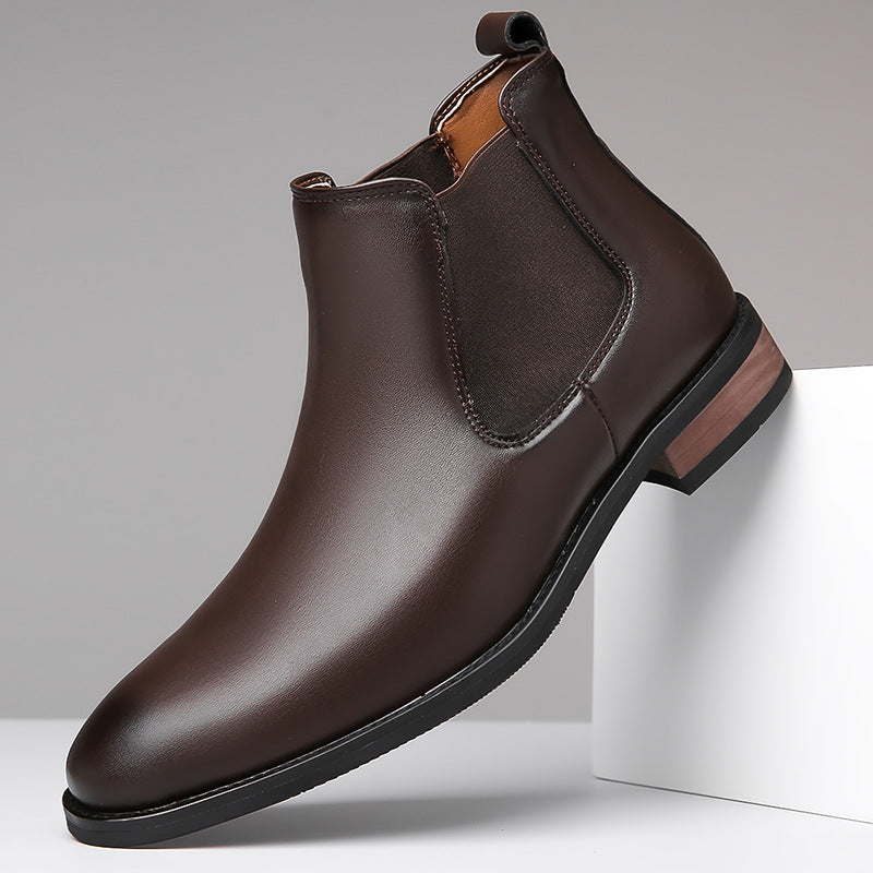 Elegant men's Chelsea boots, leather look
