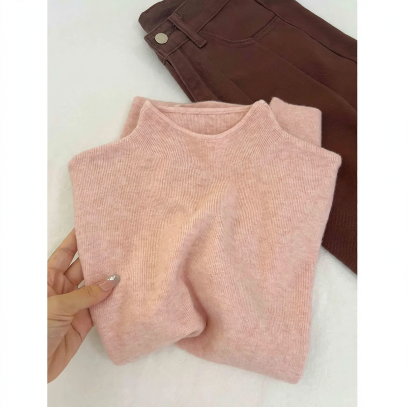 Women’s knit sweater with stand-up collar