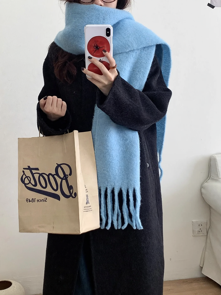 Women’s wool scarf in various colors