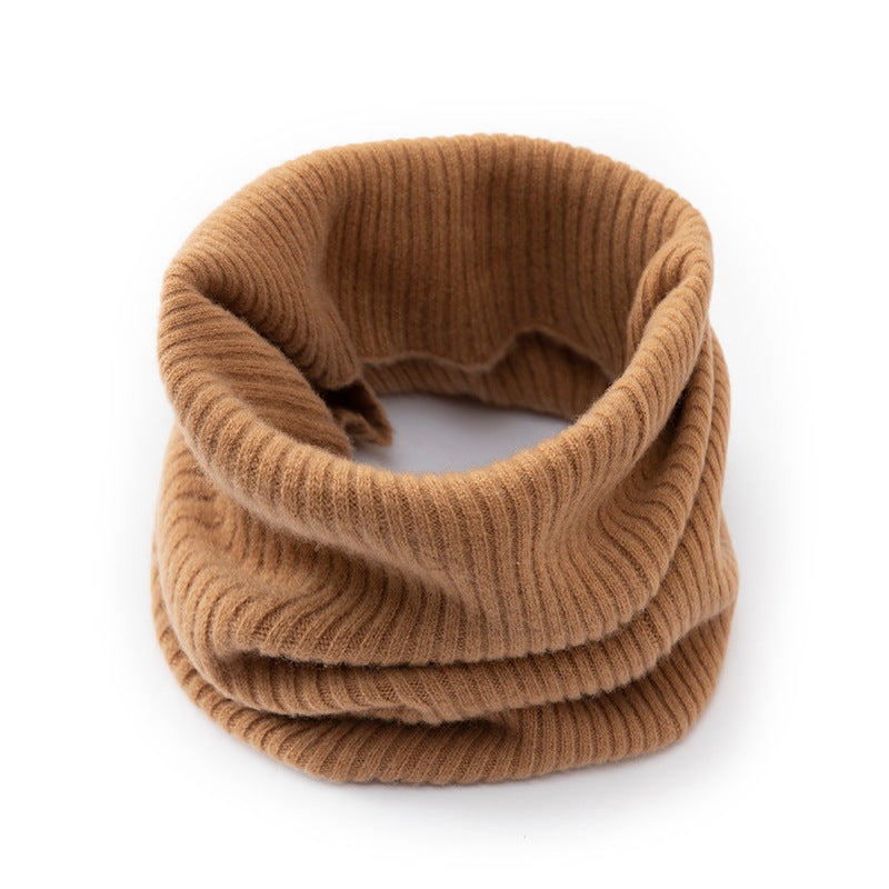 Merino wool tubular scarf, knitted
