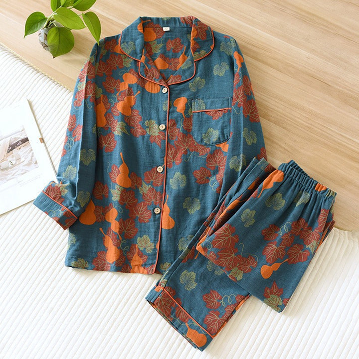 Women's pajamas made of cotton muslin with embroidery