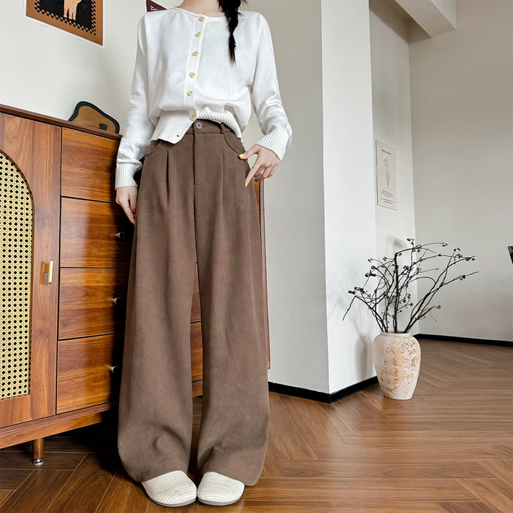 Women's corduroy trousers with wide legs and straight cut