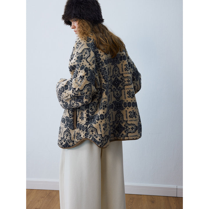 Women's plush jacket with round neck and pattern, model H9965