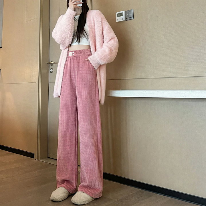 Women's corduroy trousers made of chenille, lined