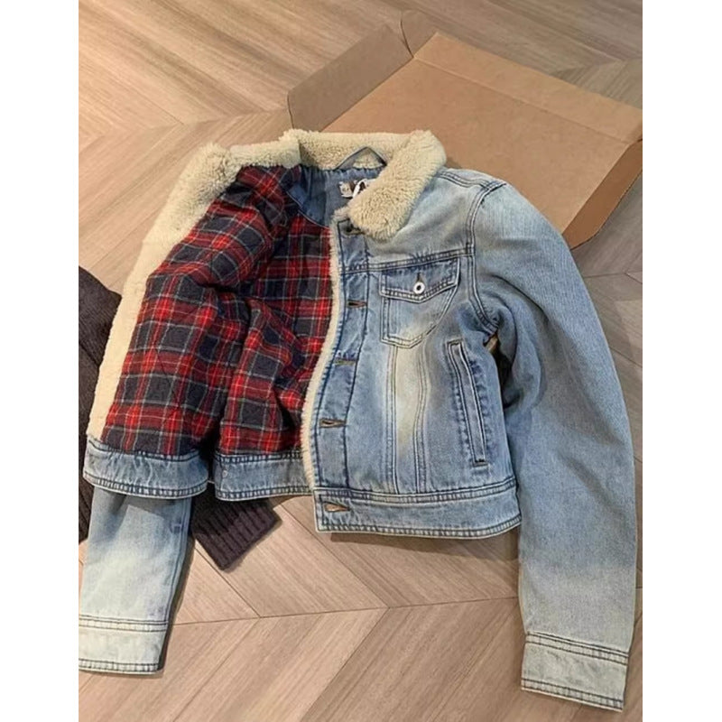 Vintage denim jacket with lamb fleece lining