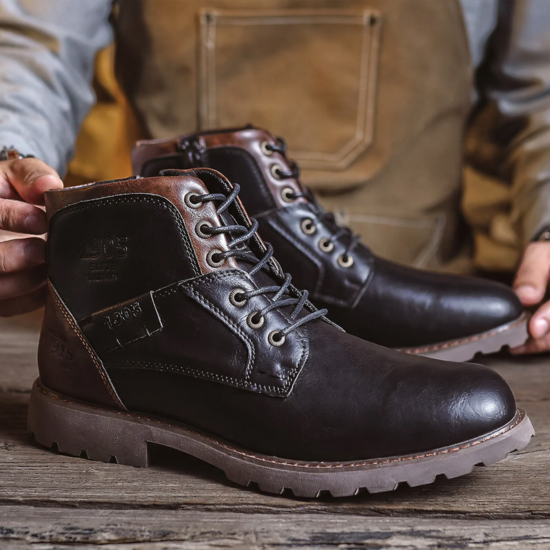 Men's retro-style boots with zipper