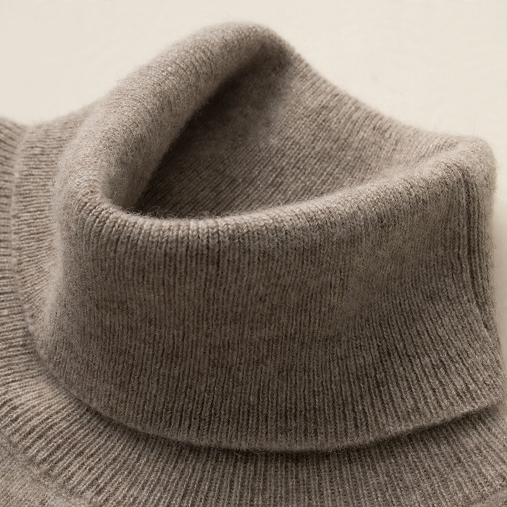 Women's wool sweater, high neck, fine knit