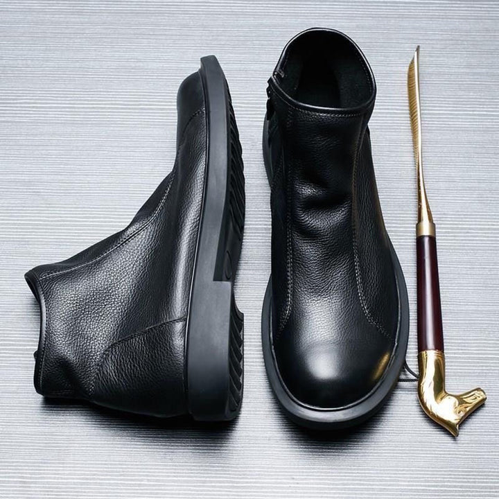 Men's Chelsea boots made of genuine leather with zipper