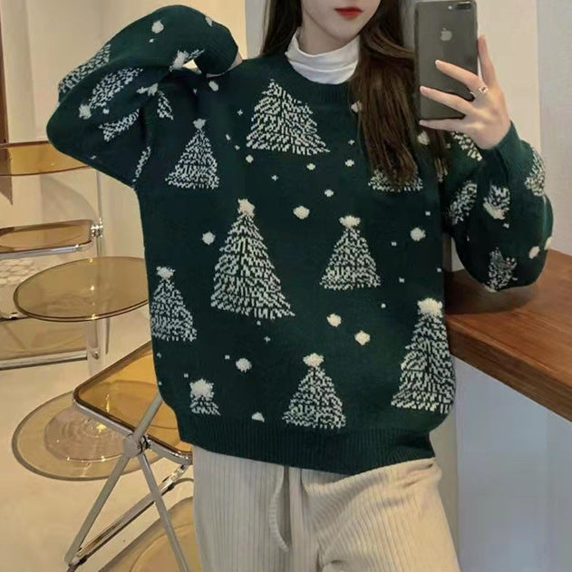 Christmas sweater with snowflake pattern, round neckline