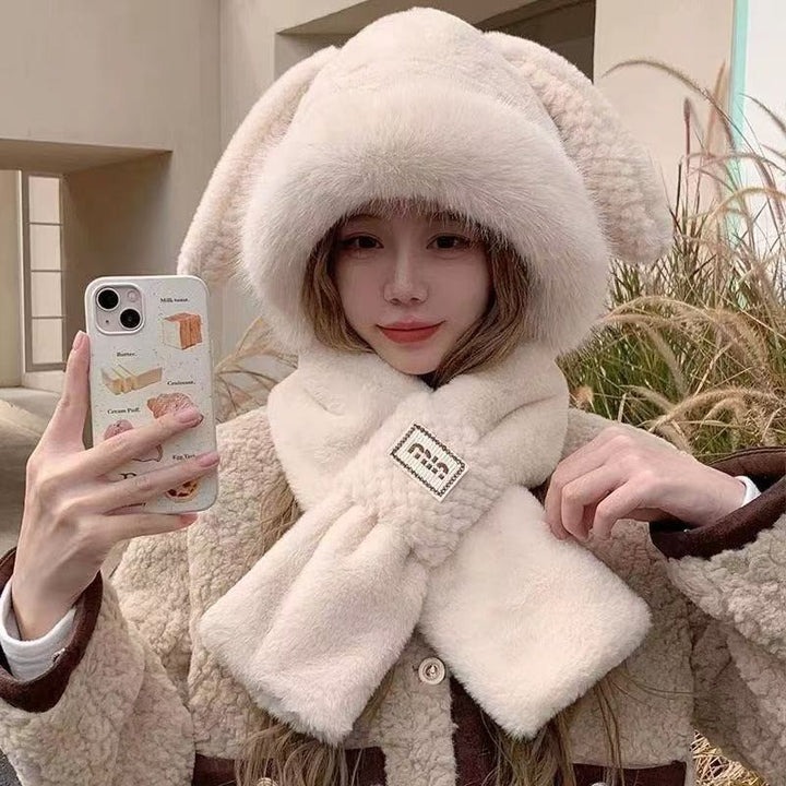 Women's plush hat with bear ears and scarf set