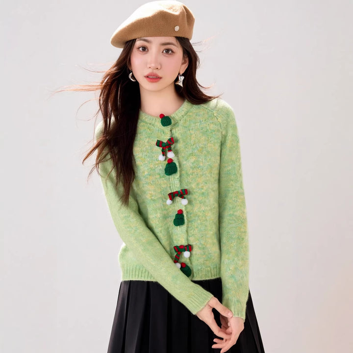 Fluffy knit sweater with 3D effect