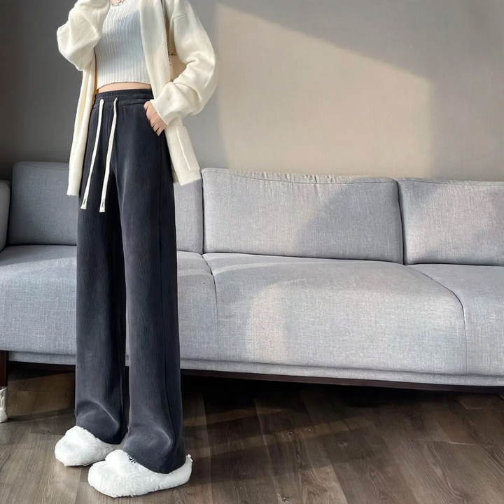 Women's corduroy pants with wide leg, straight cut