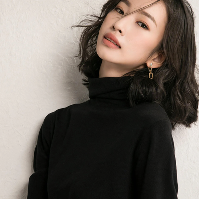 Women's turtleneck sweater, slim fit