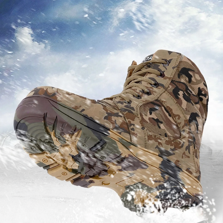 Fleece-lined men's winter boots made of lambskin