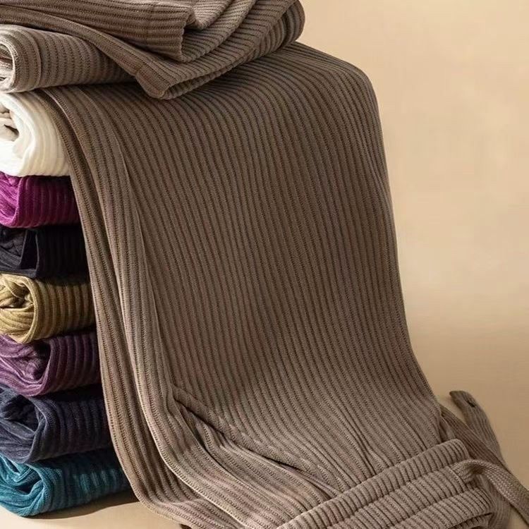Narrow cord wide pants, lined