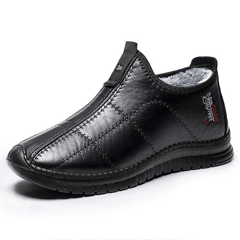 Padded men's short boots made of synthetic leather, warm and comfortable
