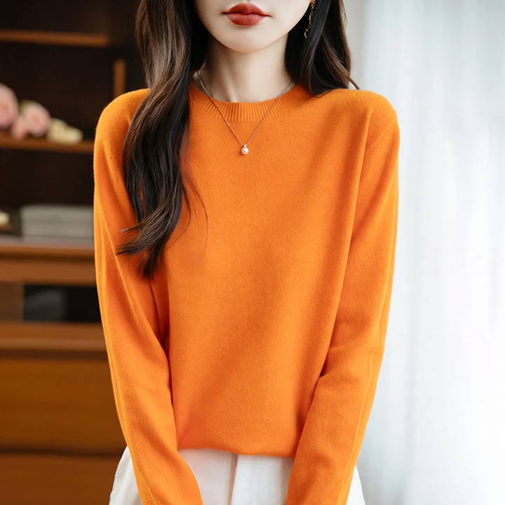 Women's knitted sweater, seamless, crew neck