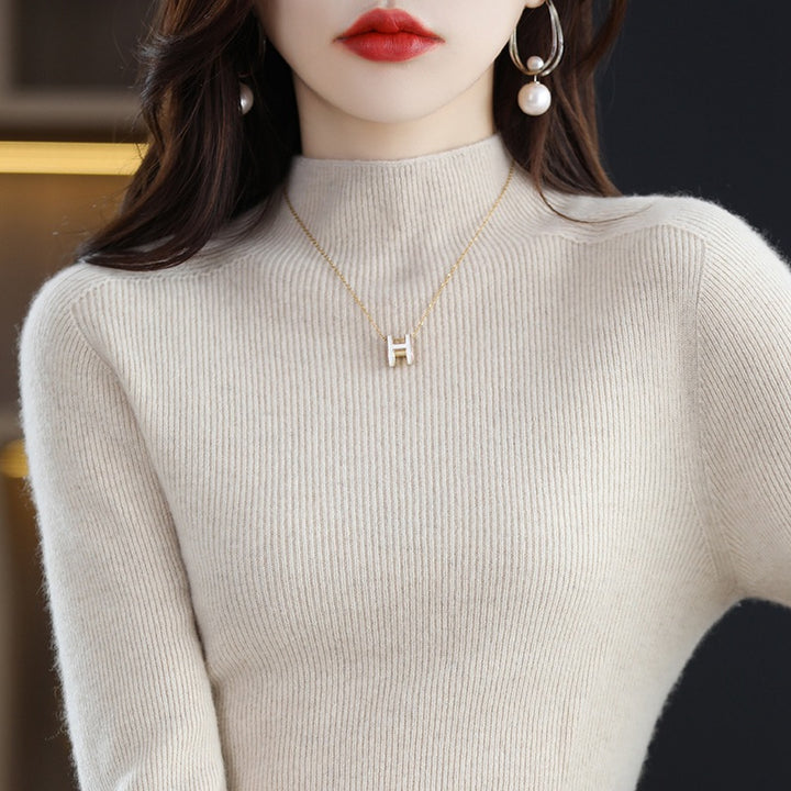 Ladies knit pullover with stand-up collar, seamless