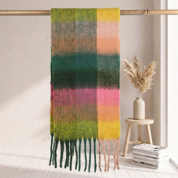 Checkered scarf in mohair look, warm for autumn and winter
