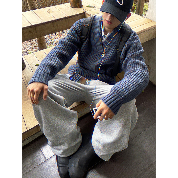 Men's knitted sweater with contrast pattern