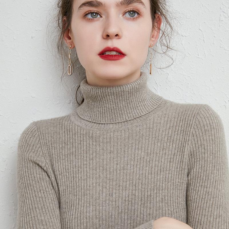 Women’s turtleneck sweater, knitted, slim fit